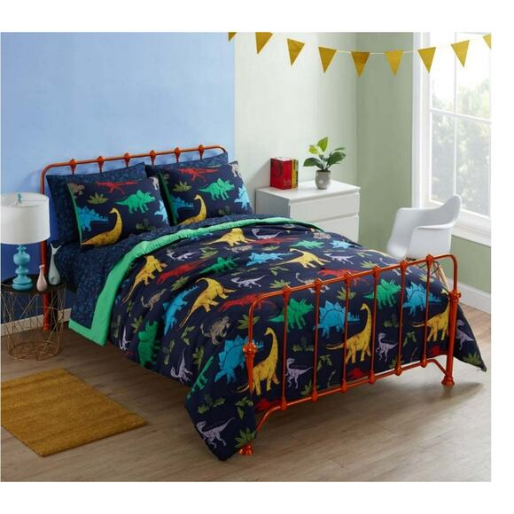Smarts & Crafts 2-Piece Dinosaur Pals Multicolor Microfiber Reversible Comforter